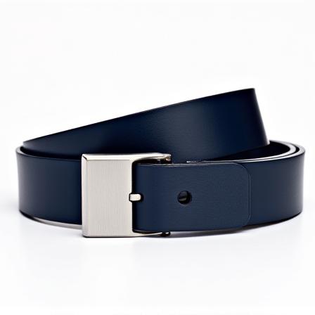 Sculptural waist belt